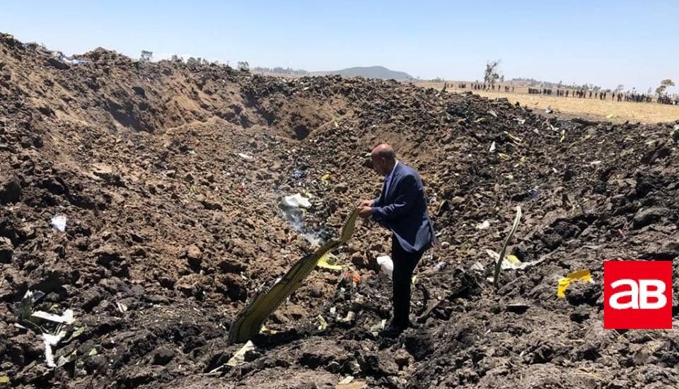 Boeing suspends deliveries of 737 Max planes after grounding