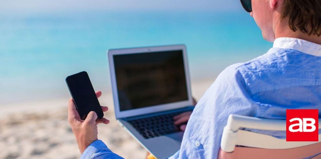 Third of workers in UAE, Saudi would take pay cut for more holiday time