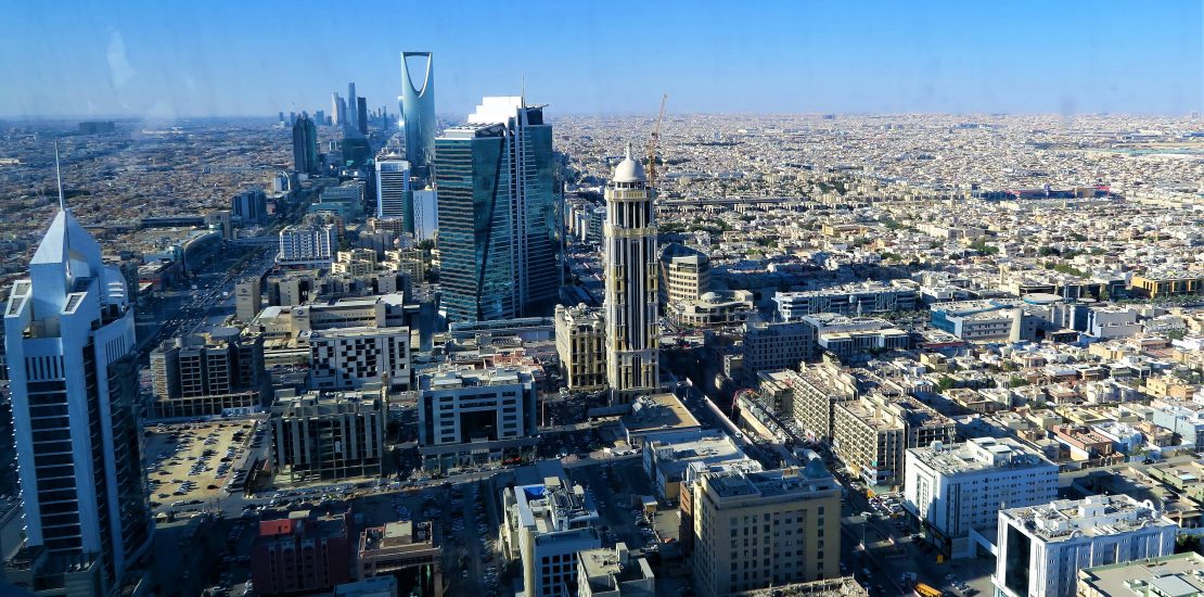 Saudi closes borders to travellers from 20 countries, including UAE, India, UK and US